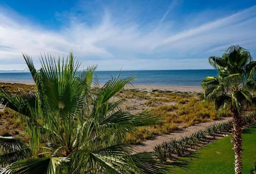 Paraiso Del Mar Condominiums