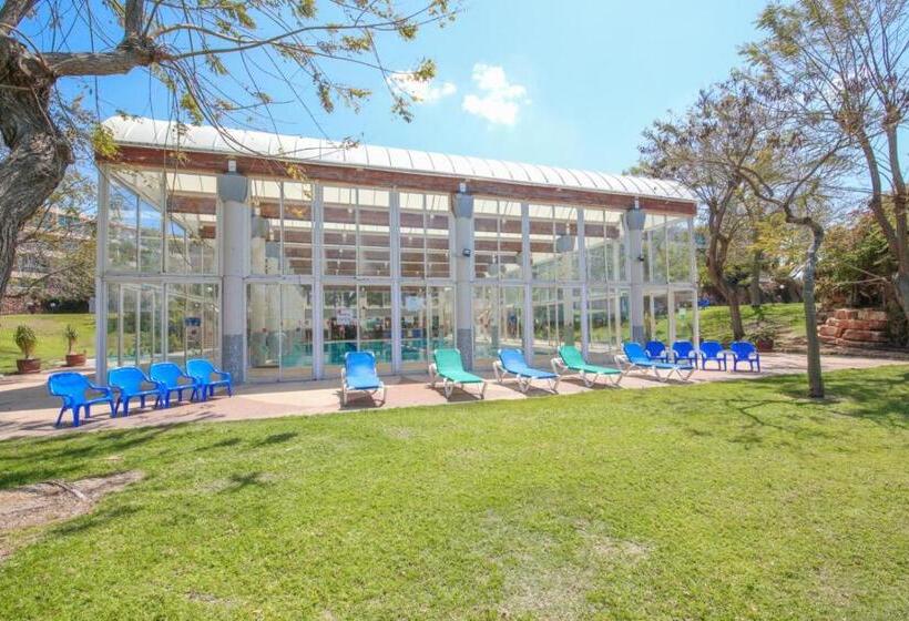 Majatalo מול הים בקיסריה