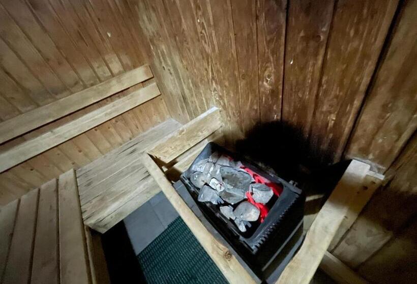 Majatalo מול הים בקיסריה