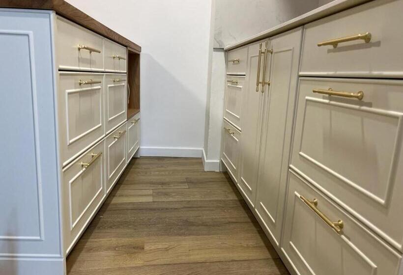 Majatalo מול הים בקיסריה