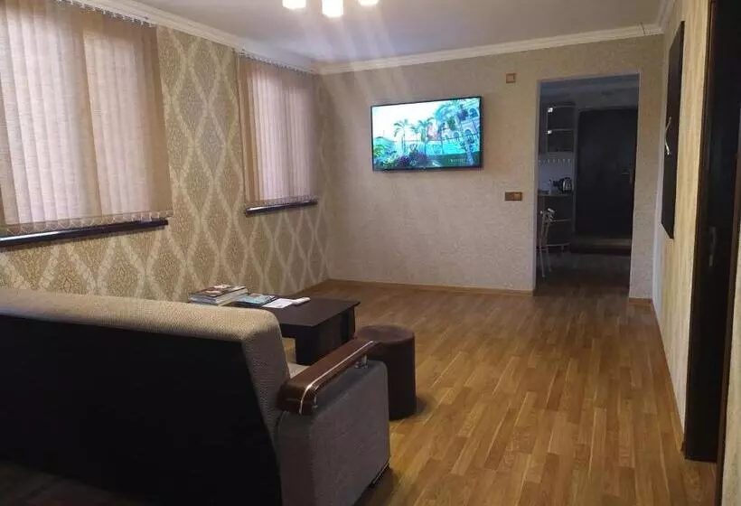 پانسیون Ganja Guest House