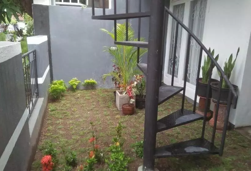 Majatalo Jamming House