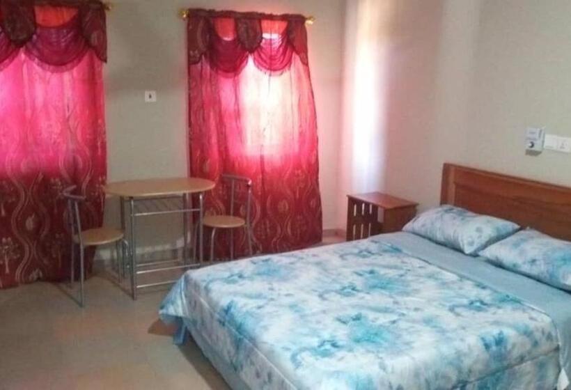 بنسيون Villa At Grace