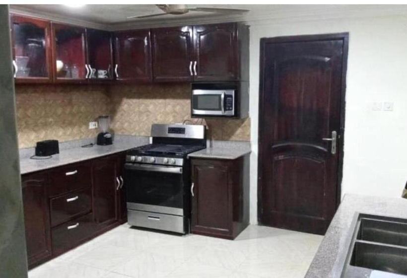 بنسيون Villa At Grace