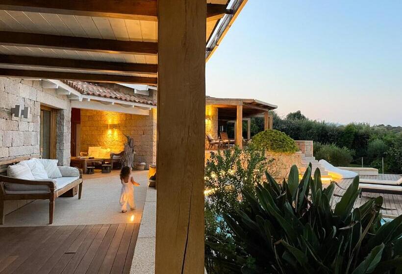 פנסיון Villa Elvira Suite Carrubo