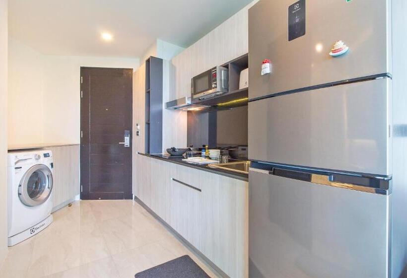 Amazing Seaview 1br Codo @ Kamala Becach