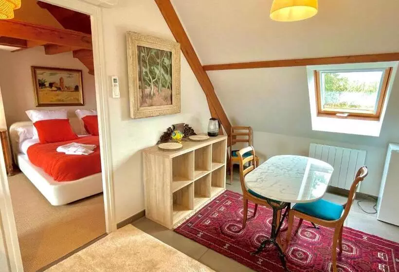ベッドアンドブレックファースト Chambre D Hôtes De Charme Jolie Futaie En Forêt De Tronçais