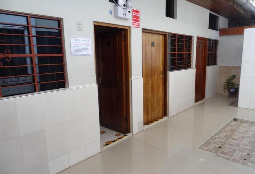Отель Hostal Ucayali