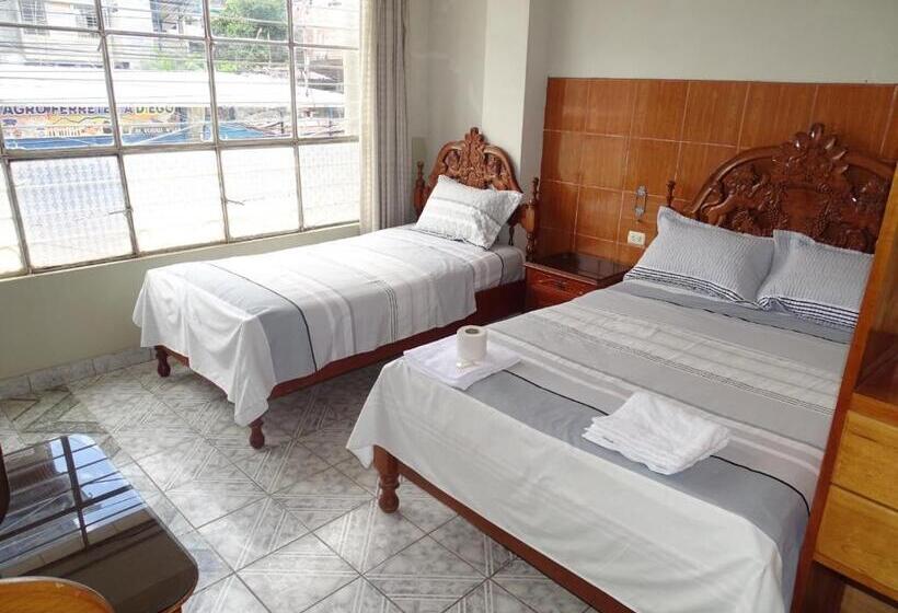 Отель Hostal Ucayali
