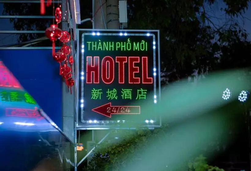 هتل Thành Phố Mới