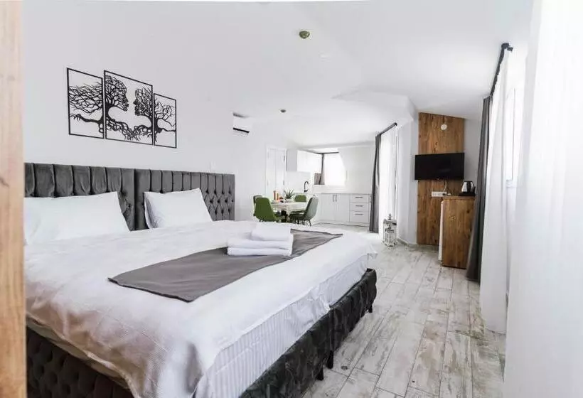 Lux Apart At Terrace