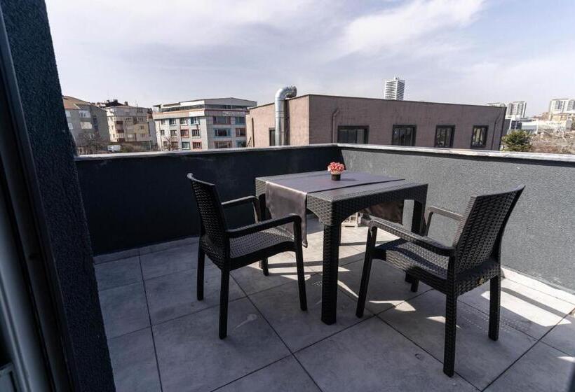 Lux Apart At Terrace