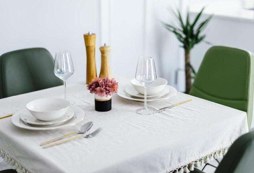 Lux Apart At Terrace