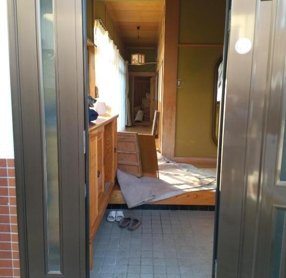 Pensjonat Private Twin Room In Ishinomaki, Max 4 Person, Non Smoke, Free Parking, Cat Island 2