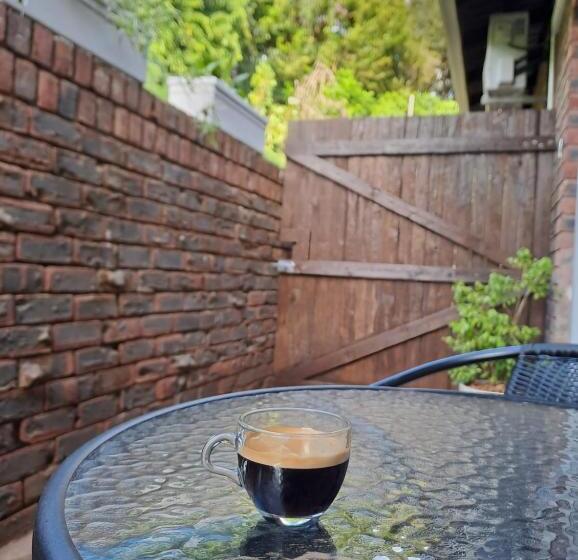 펜션 Avonlea Guest House