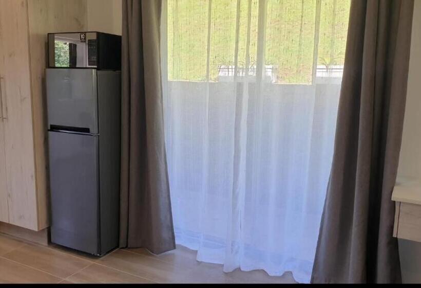 펜션 Avonlea Guest House