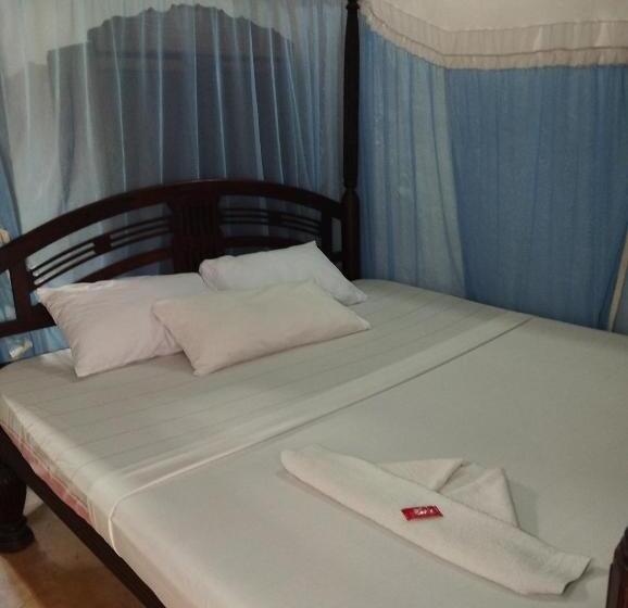 پانسیون Subira Guest House