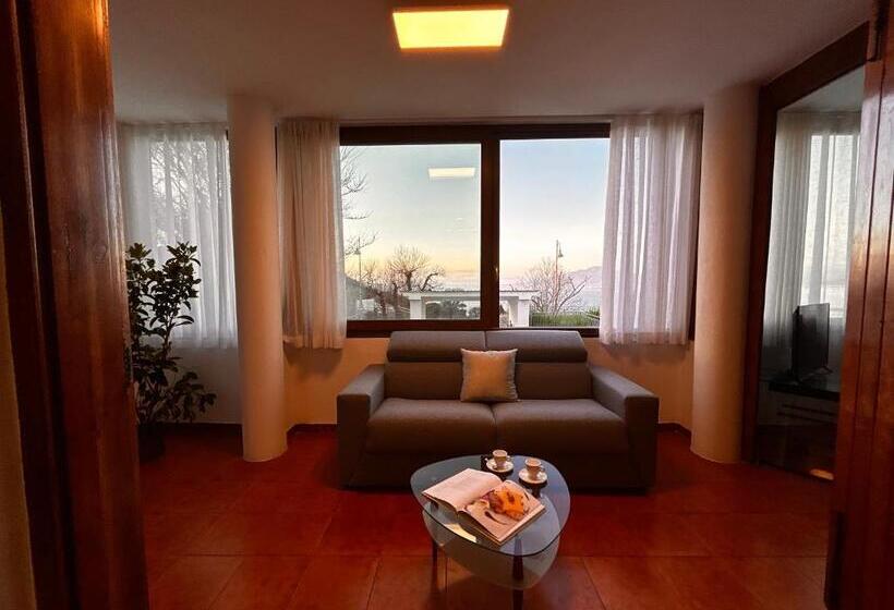 Pension (Hôtel basse catégorie) Camera Corallo Sorrentino