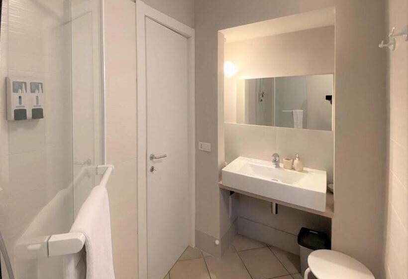 تختخواب و صبحانه Bed In Bo Saragozza