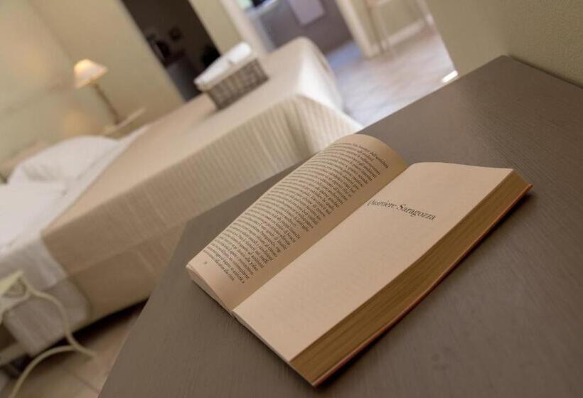 تختخواب و صبحانه Bed In Bo Saragozza