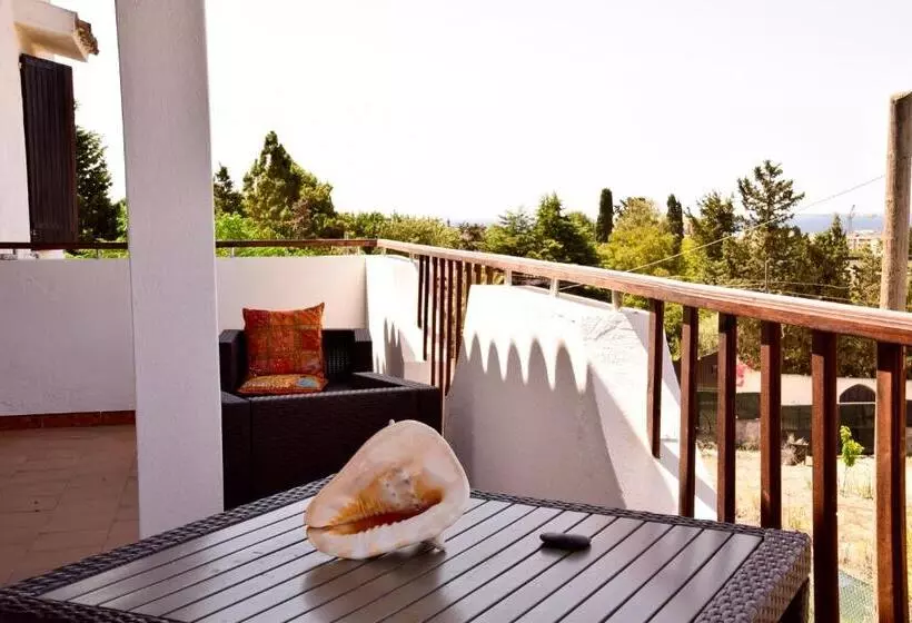 تختخواب و صبحانه Belvedere Sul Mare