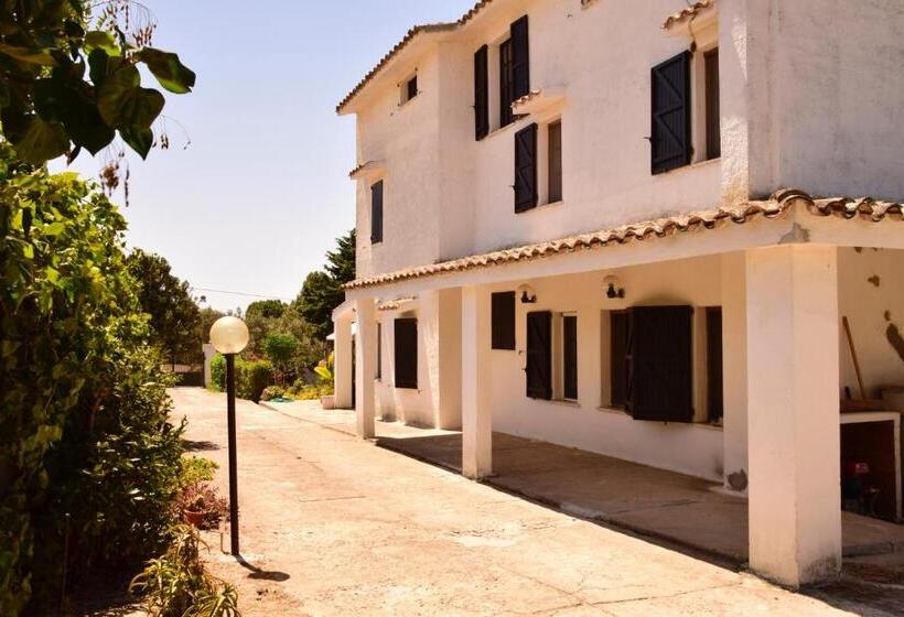 ベッドアンドブレックファースト Belvedere Sul Mare