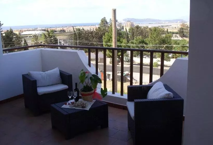 تختخواب و صبحانه Belvedere Sul Mare