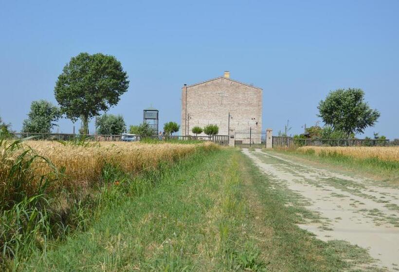 مبيت وإفطار Corte Spina