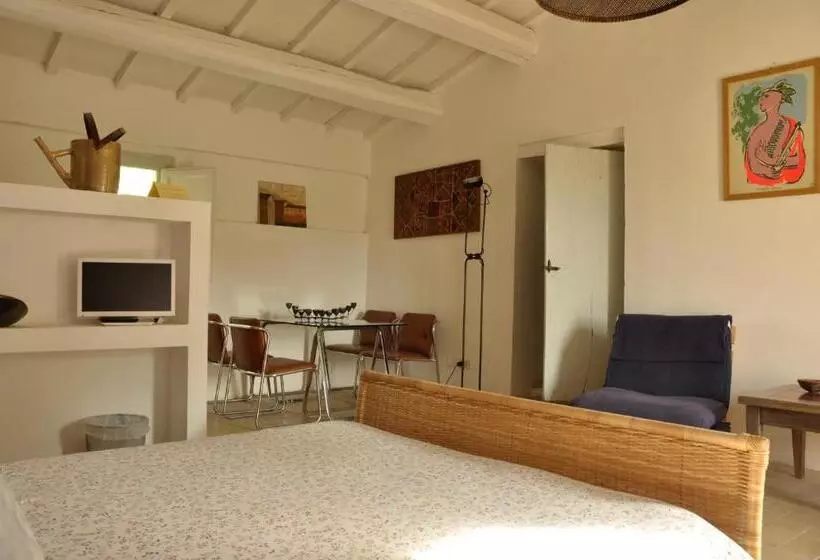 تختخواب و صبحانه La Fratta Art  House