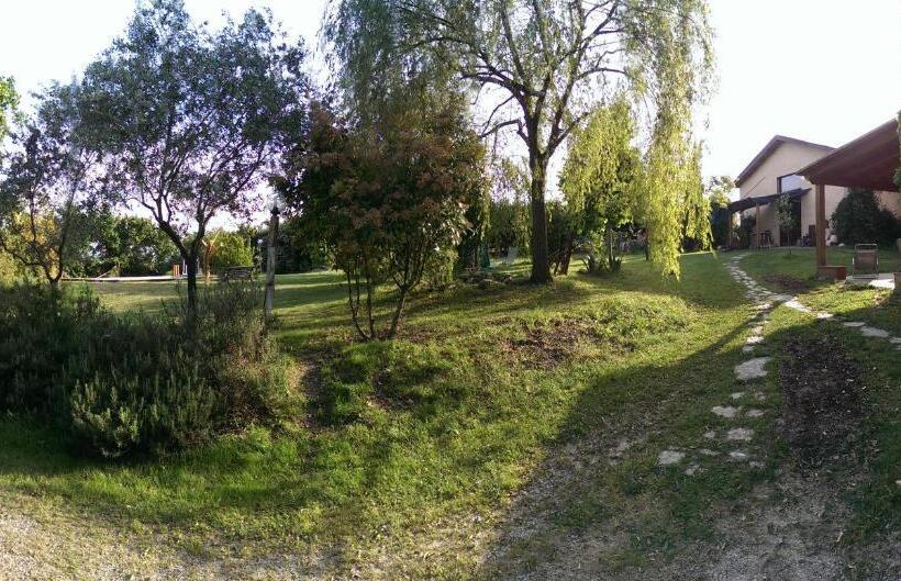 住宿加早餐 La Fratta Art House