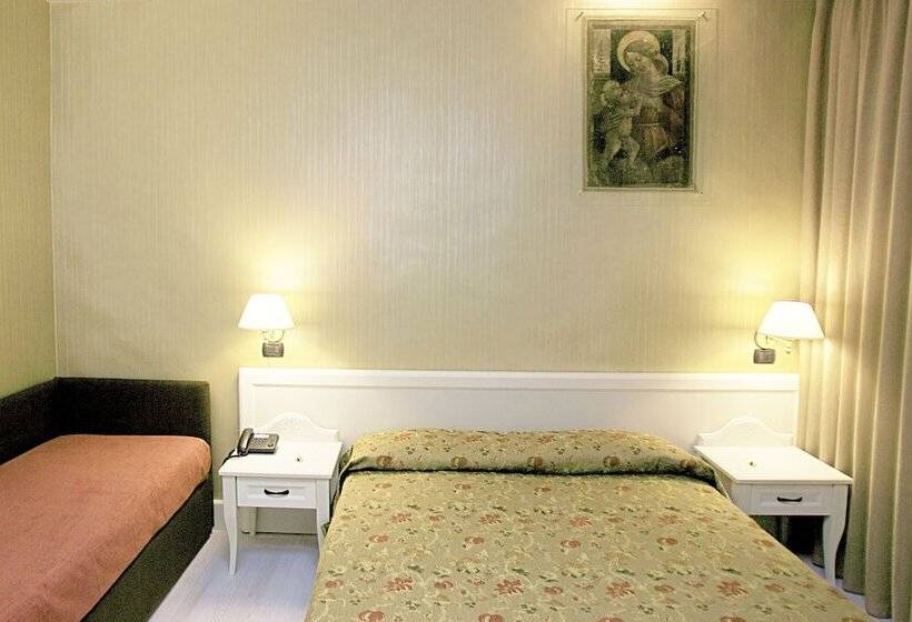 تختخواب و صبحانه Palazzo Riario