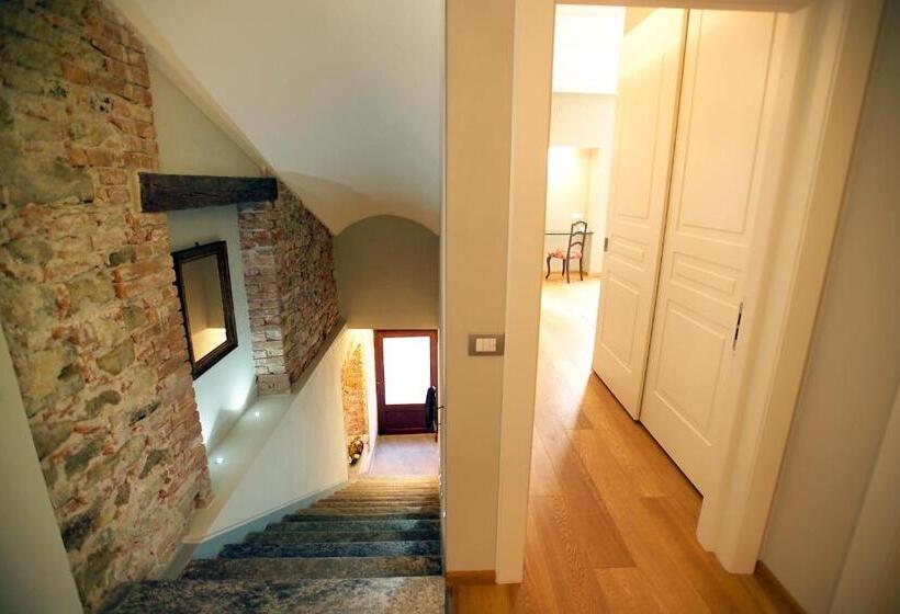 צימר Rocche Costamagna Art Suites