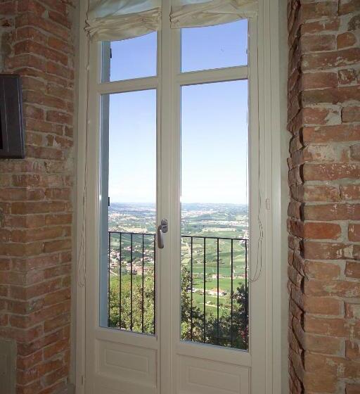 צימר Rocche Costamagna Art Suites