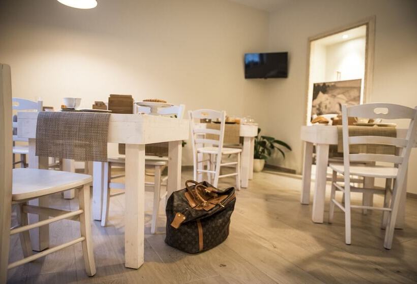 민박 Savito Guest House