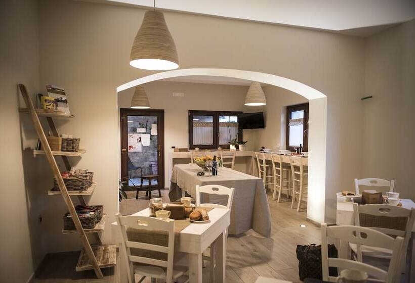 민박 Savito Guest House