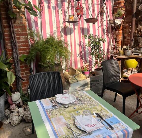 住宿加早餐 The Tower Of The Old King