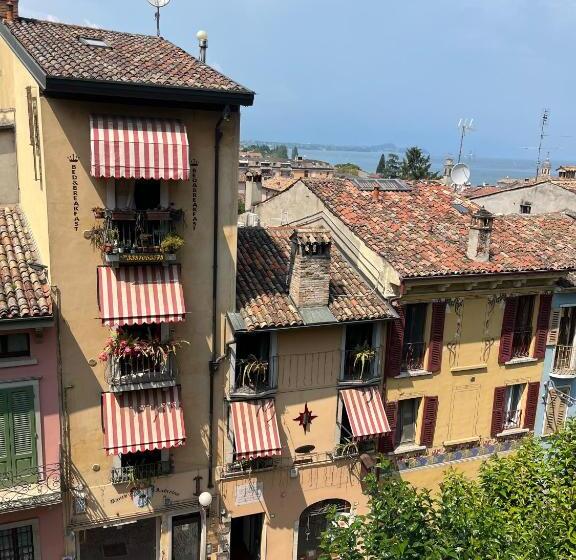 住宿加早餐 The Tower Of The Old King