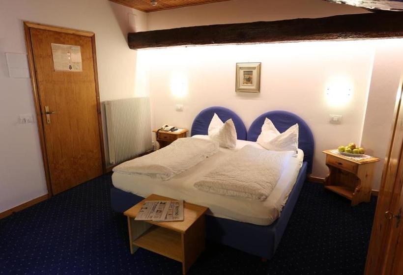 호텔 Albergo Due Spade