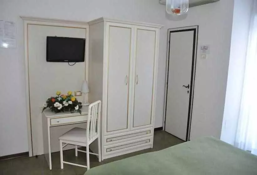هتل Caraibi