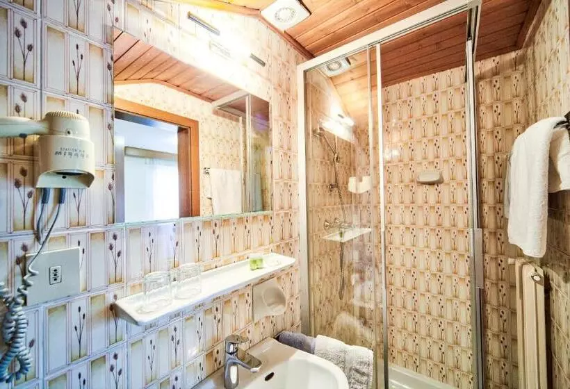 Hotelli Garni Anny