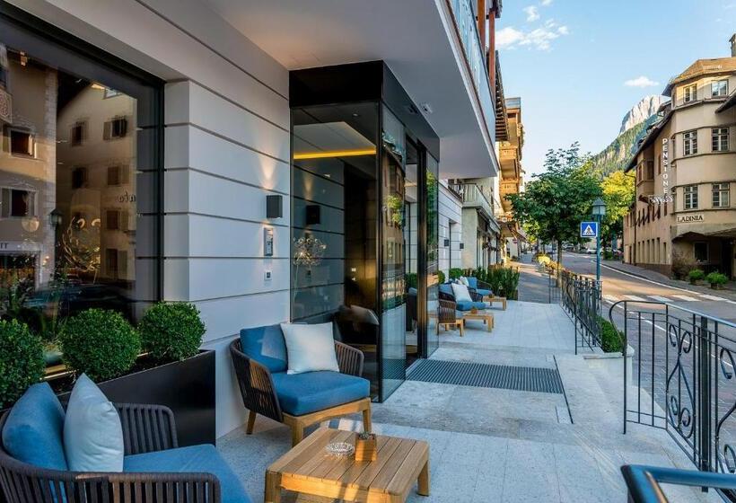 בית מלון כפרי Genziana