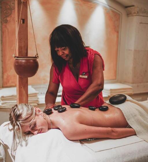 בית מלון כפרי Genziana