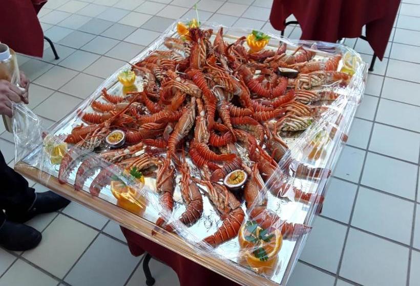 בית מלון כפרי Kennedy