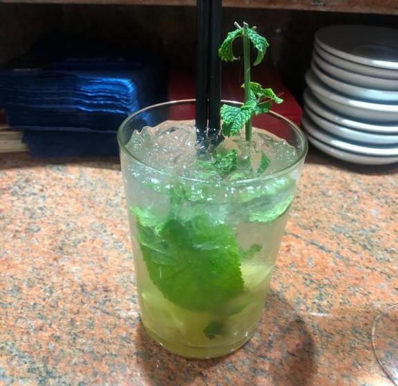 בית מלון כפרי Kennedy