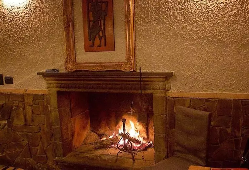 Hotelli La Bussola Da Gino