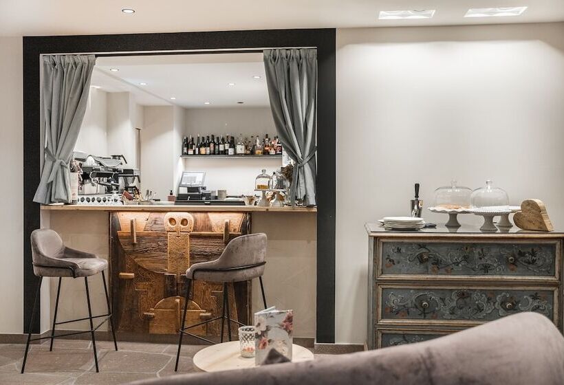 فندق La Cort My Dollhouse  Adults Only