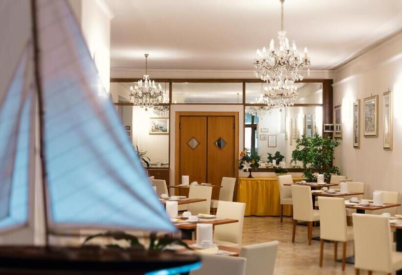 בית מלון כפרי Lido