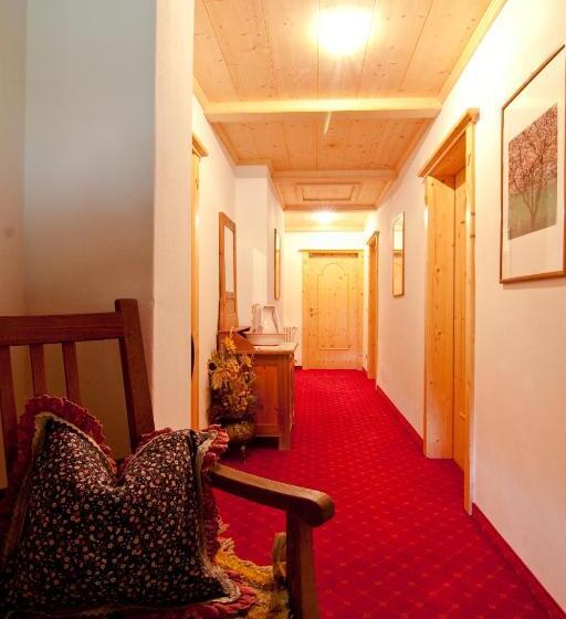 酒店 Pension Enzian