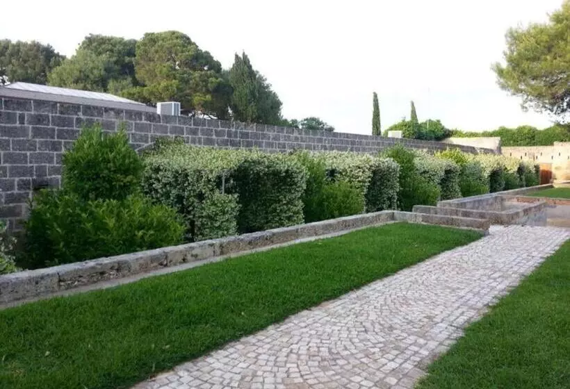 Hotelli Relais Reggia Domizia