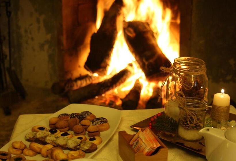 בית מלון כפרי Relais Reggia Domizia